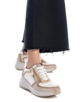 Women's Casual Sneakers By XTI