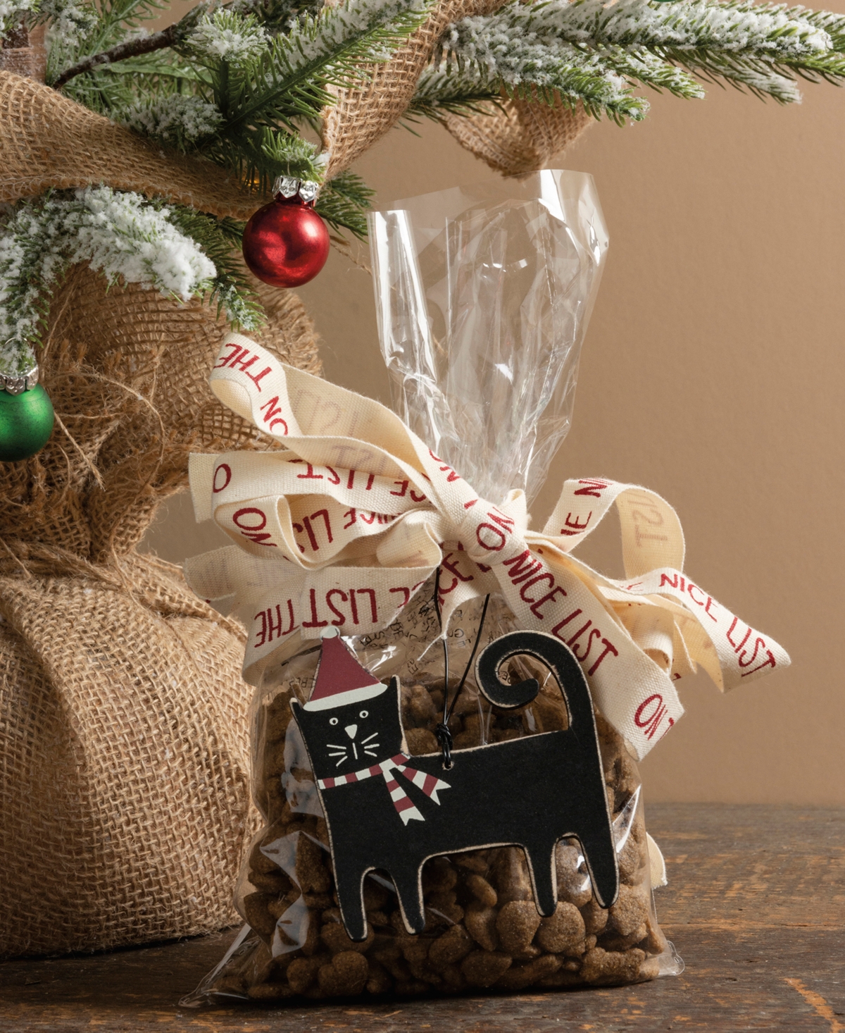 Primitives by Kathy Christmas Cats Ornament Set -Black/Grey