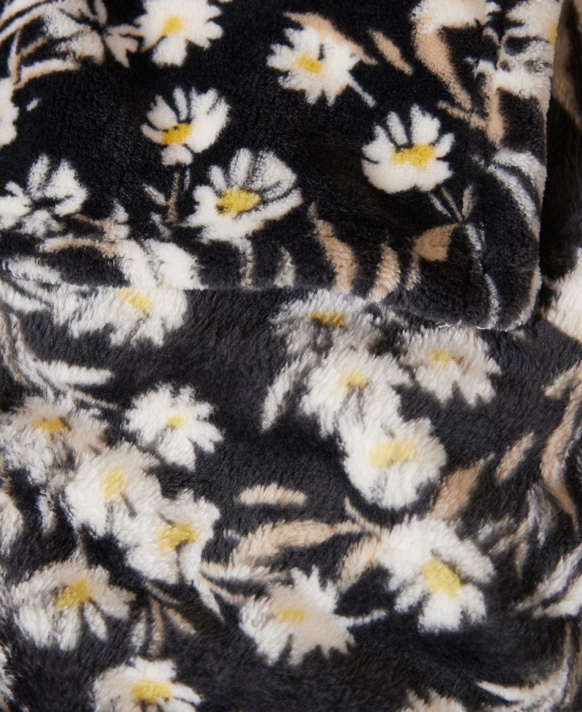 Jessica Simpson Plush Ultra Soft Throw, 50" X 70" In Wildflower Park Black