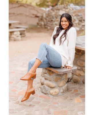 Women's Collection Ellanie Pace Mules