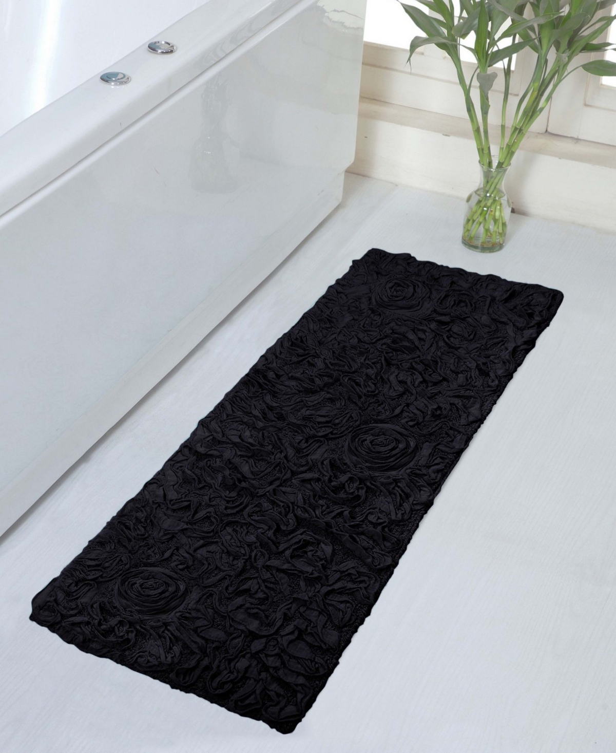Home Weavers Bell Flower Runner Bath Rug, 21" X 54" In Black