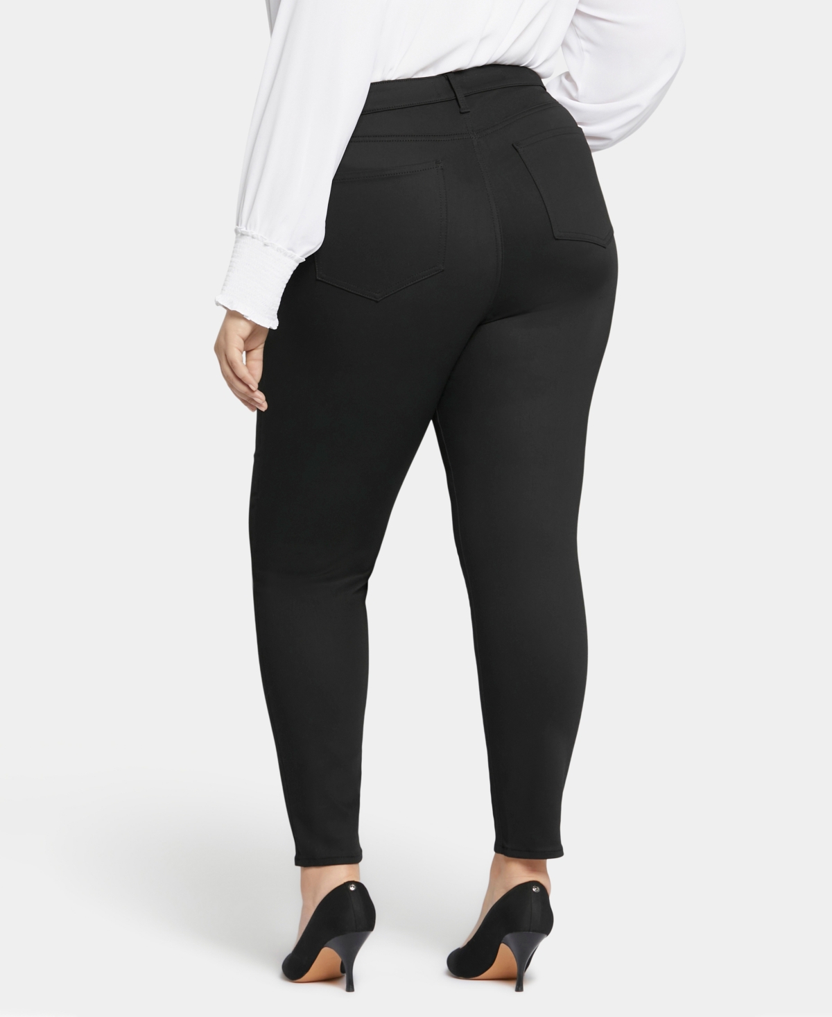 Nydj Sheri Black Slim Jean In Black Rinse