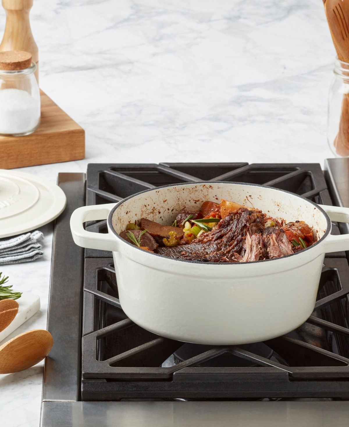 SMITH AND CLARK BLUE GRADIENT 5-QUART ENAMELED CAST IRON DUTCH OVEN