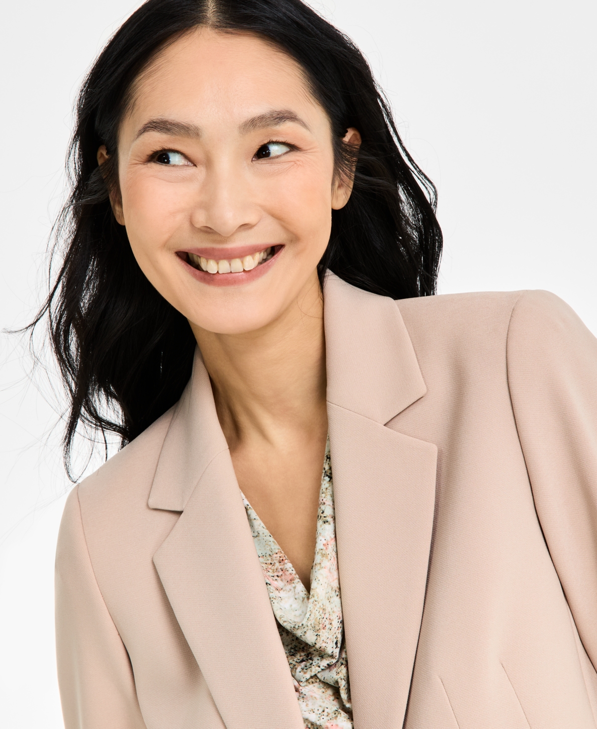 Shop Anne Klein Women's Stretch Notch-lapel Long-sleeve Blazer In Latte