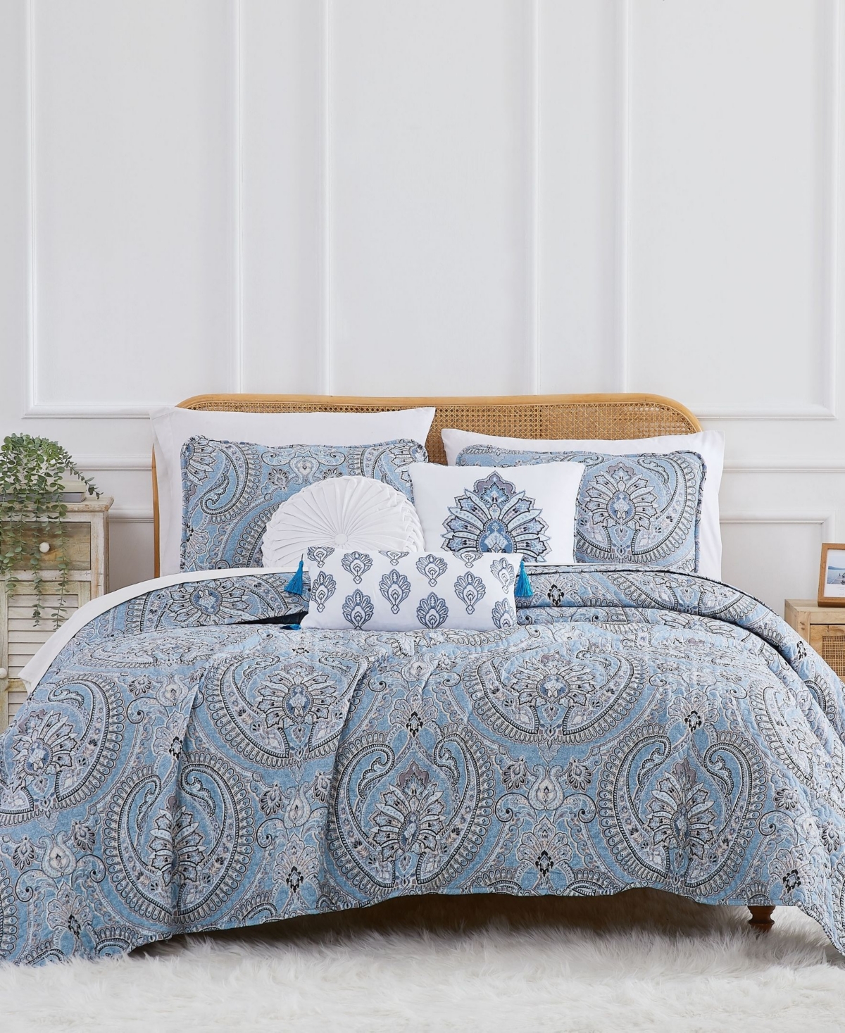Southshore Fine Linens Pure Melody 6-Pc. Quilt Set
