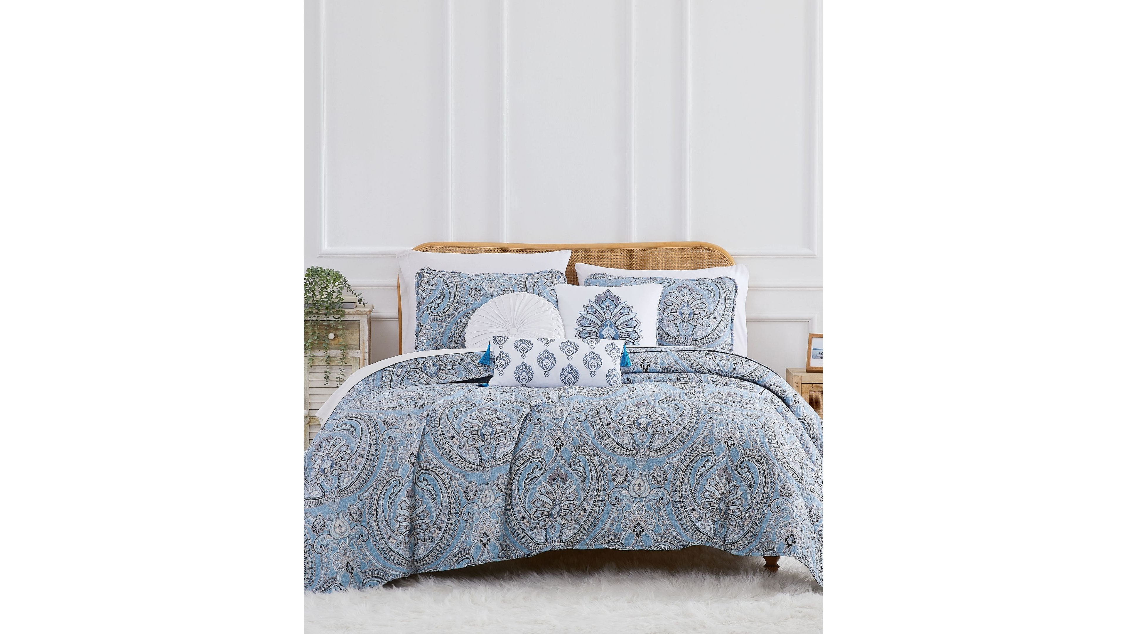 Southshore Fine Linens Pure Melody 6-Pc. Quilt Set, King/California King