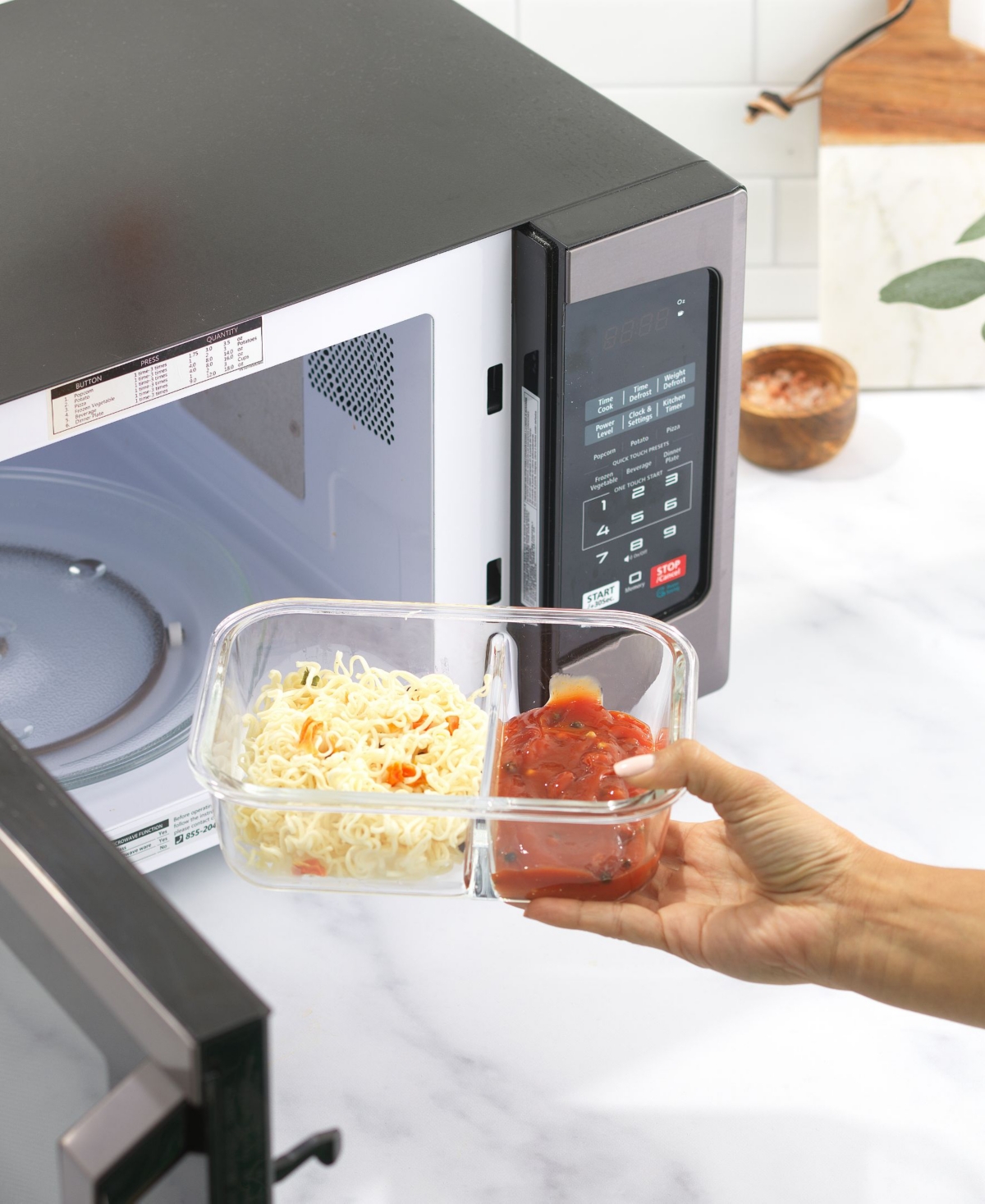 Shop Joyjolt 2-sectional Set Of 5 Food Prep Storage Containers In Black