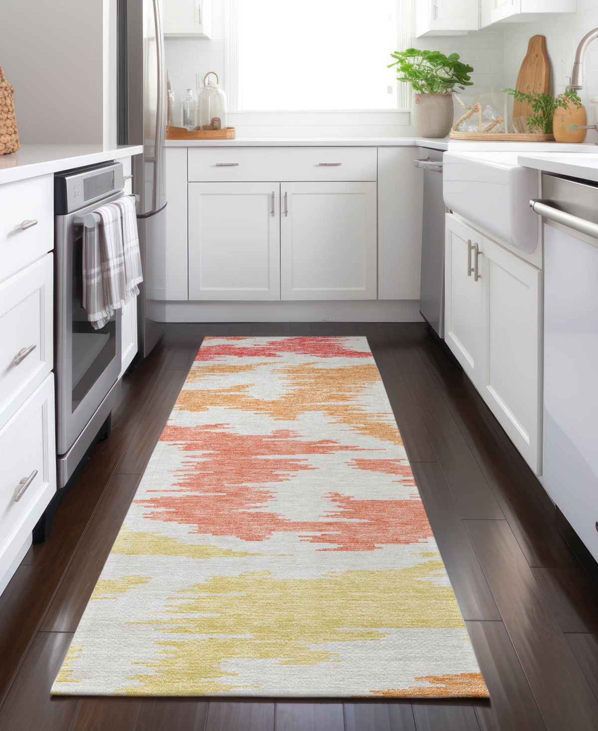 Addison Chantille Acn746 2'3"x7'6" Runner Area Rug In Coral