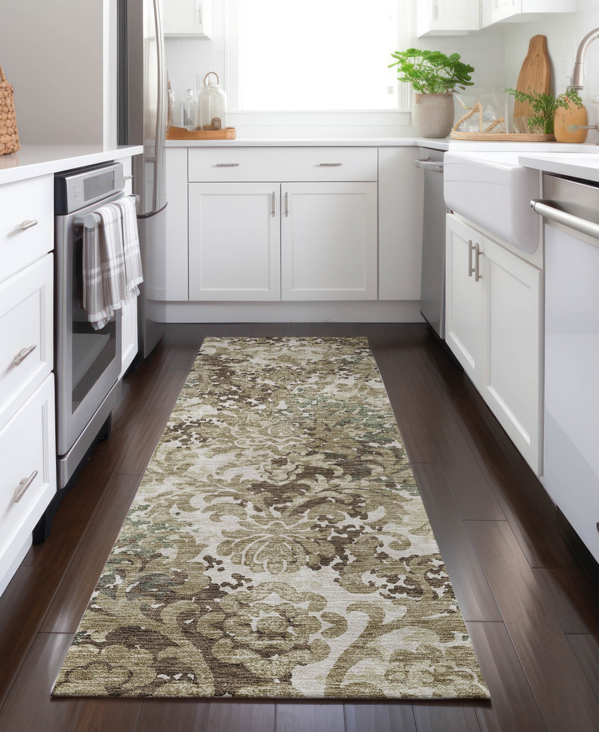 Addison Chantille Acn752 2'3"x7'6" Runner Area Rug In Beige