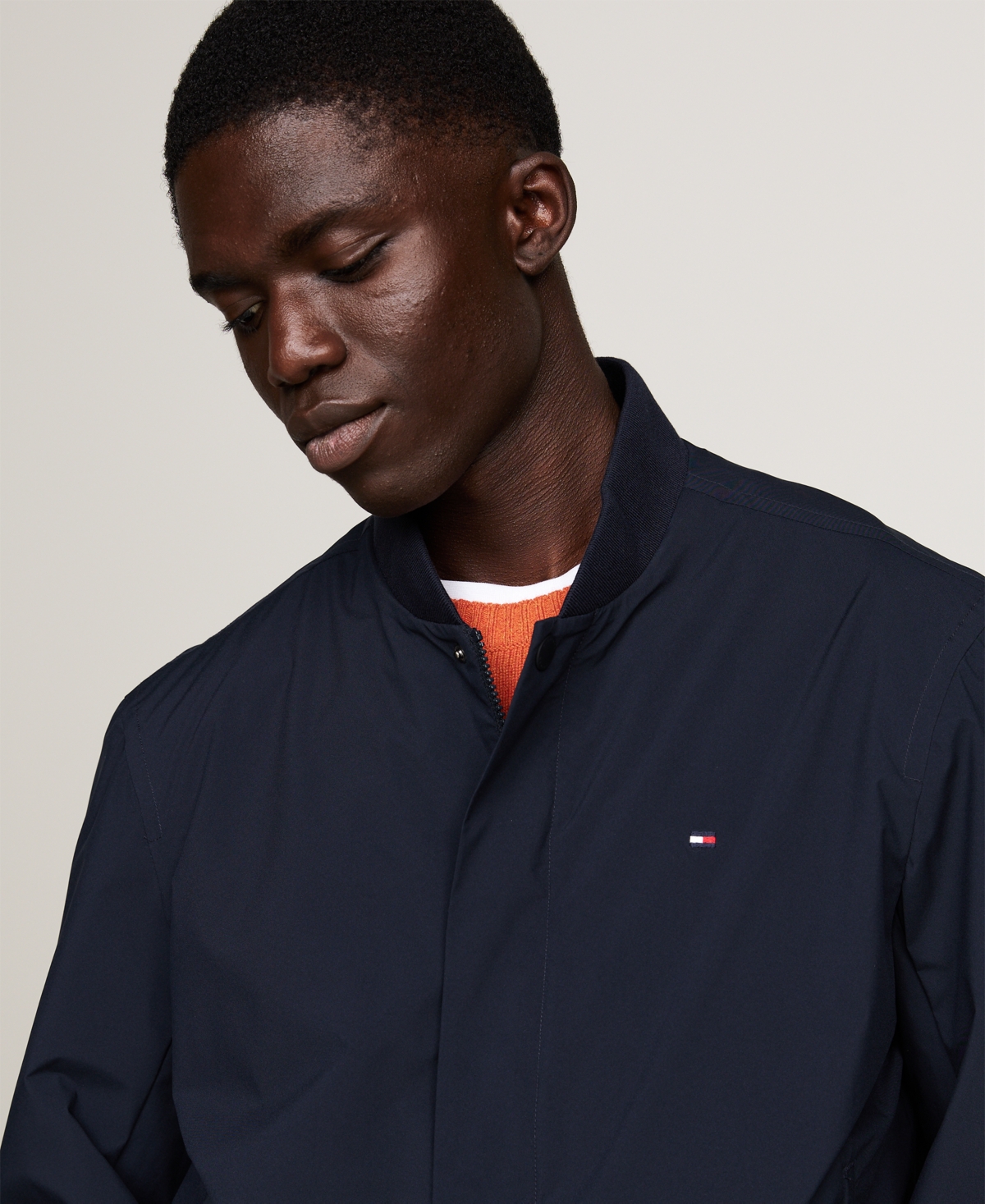 TOMMY HILFIGER MEN'S LIGHTWEIGHT TECH BOMBER JACKET 