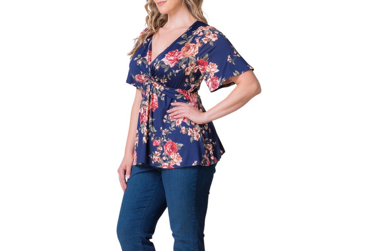 Kiyonna Plus Size Abby Twist Front Top