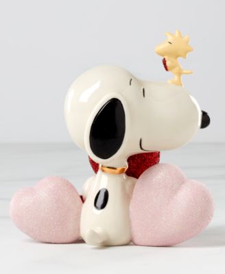 Snoopy Valentine's Day Love Porcelain Figurine