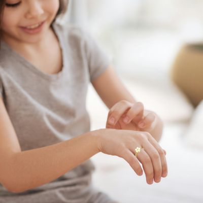 Sterling Silver 14K Gold Plated with Colored and White Enamel Flower Daisy Adjustable Ring