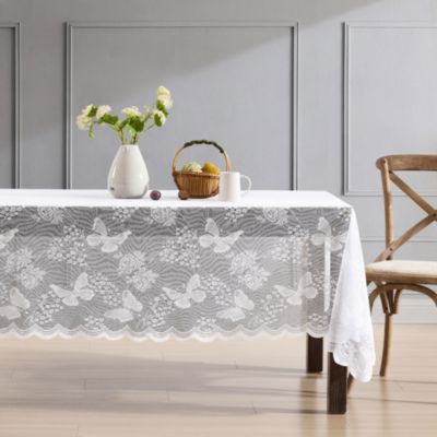 Wrinkle-Resistant Lace Tablecloth with Butterfly Floral Pattern