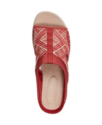 Women's Traciee Lightweight Flat Easy-On Sandals
