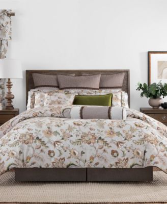 Esmeralda Jacobean Comforter Sets