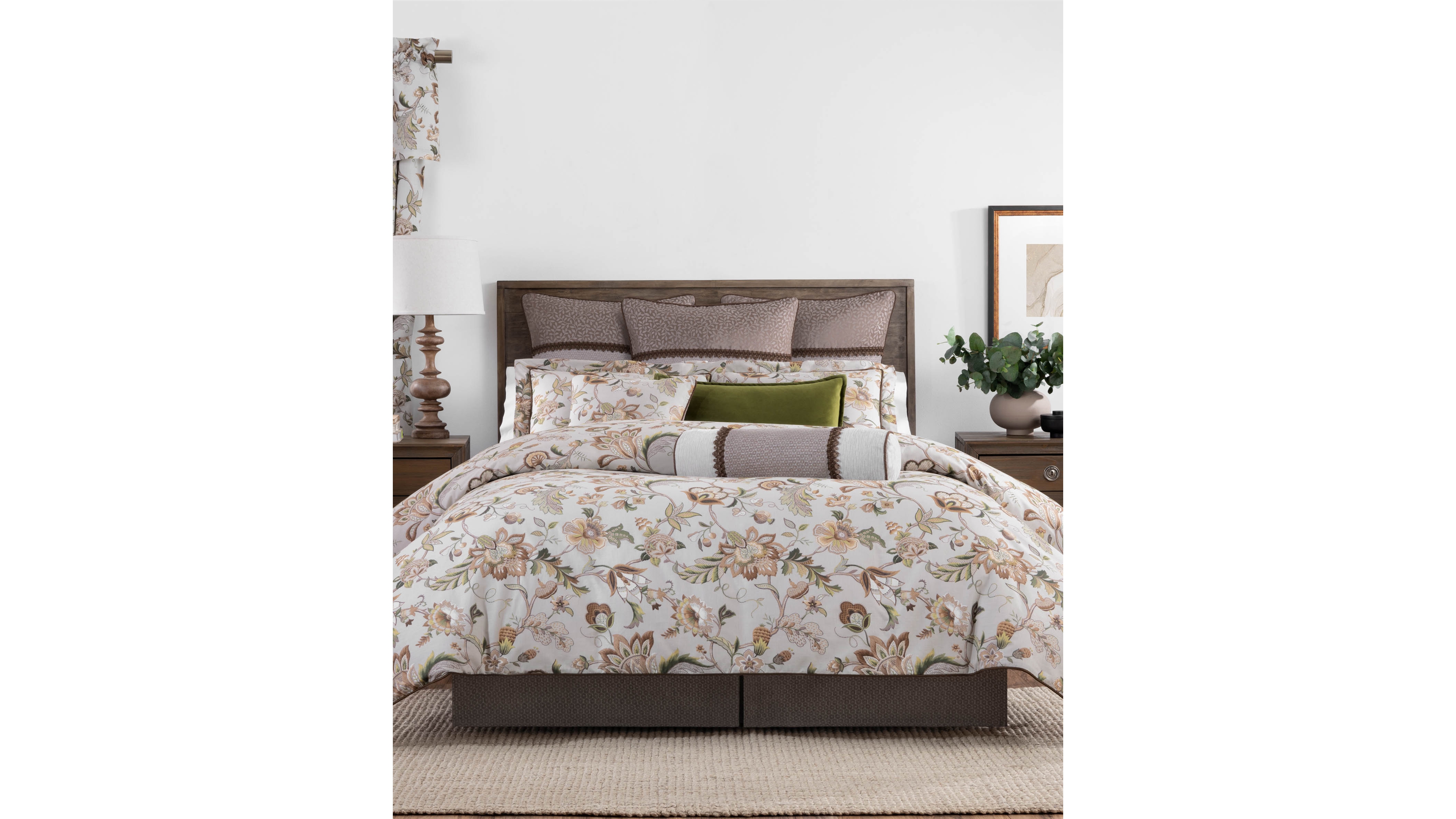 Rose Tree Esmeralda Jacobean Print 4-Pc. Comforter Set, Queen