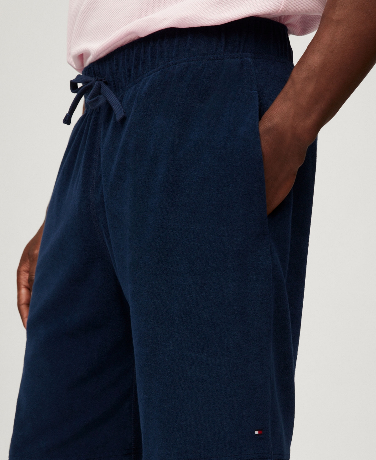 TOMMY HILFIGER MEN'S TERRY 8-3/4" DRAWSTRING SHORTS 