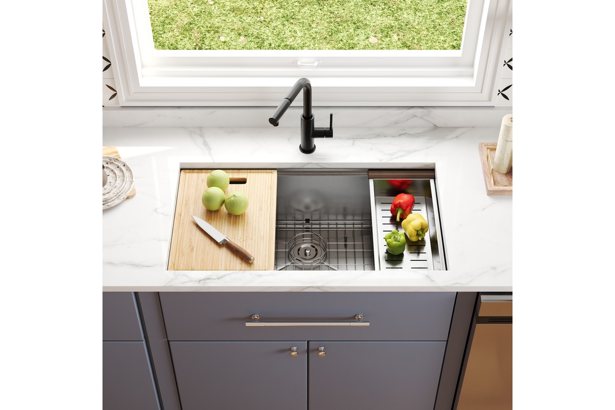 33" L Undermount Workstation Single Bowl Stainless Steel Kitchen Sink with Colander, Cutting Board, Strainer and Dish-Drying Rack - Silver