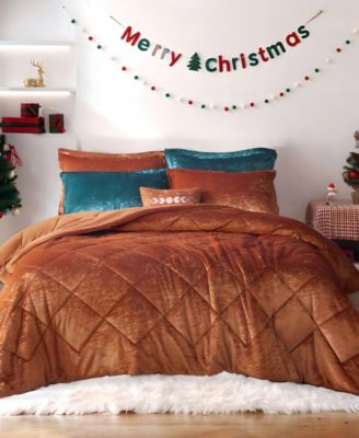 Intelligent Design Felicia Velvet 3-Pc. Duvet Cover Set, Twin/Twin XL