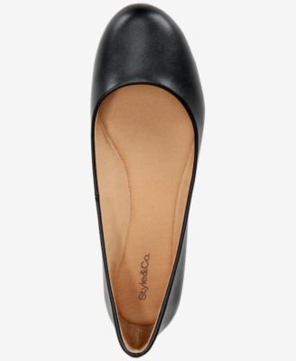 Women's Elsaa Cushioned Insoles Flats, Exclusively at Macy's
