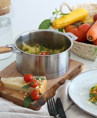 Stainless Steel 1.5 Quart Strate Saucepan with Lid