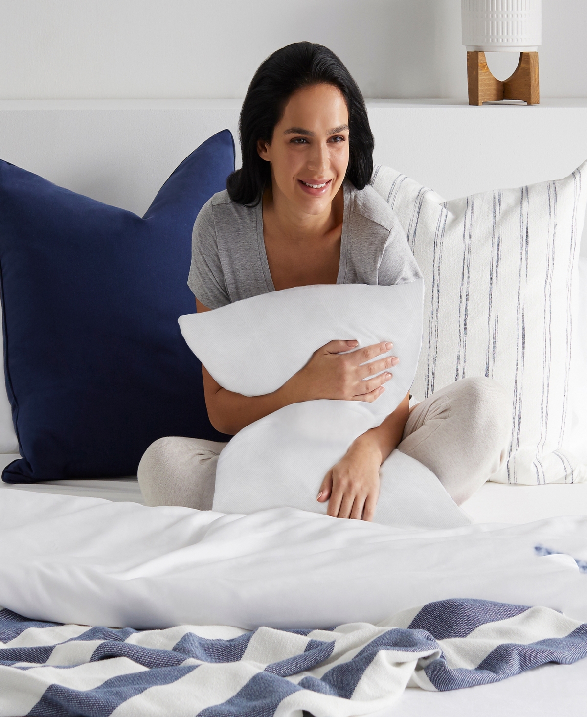 Serta Adjustable Comfort Gel Memory Foam 2-pack Pillow, Standard In White