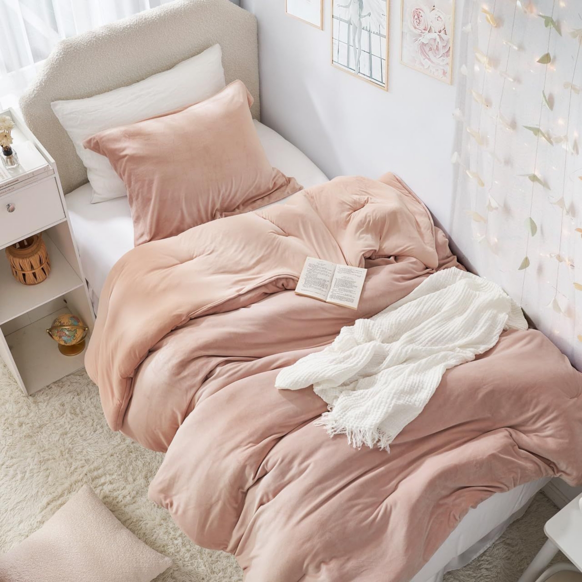 Better Than Anesthesia - Coma Inducer Oversized Comforter Set - Rose Smoke , Pink