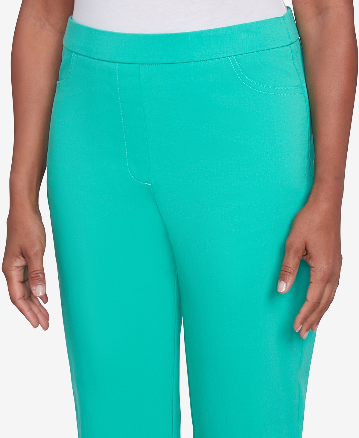 Alfred Dunner Petite Classics Flat Front Allure Clamdigger Pants In Jade