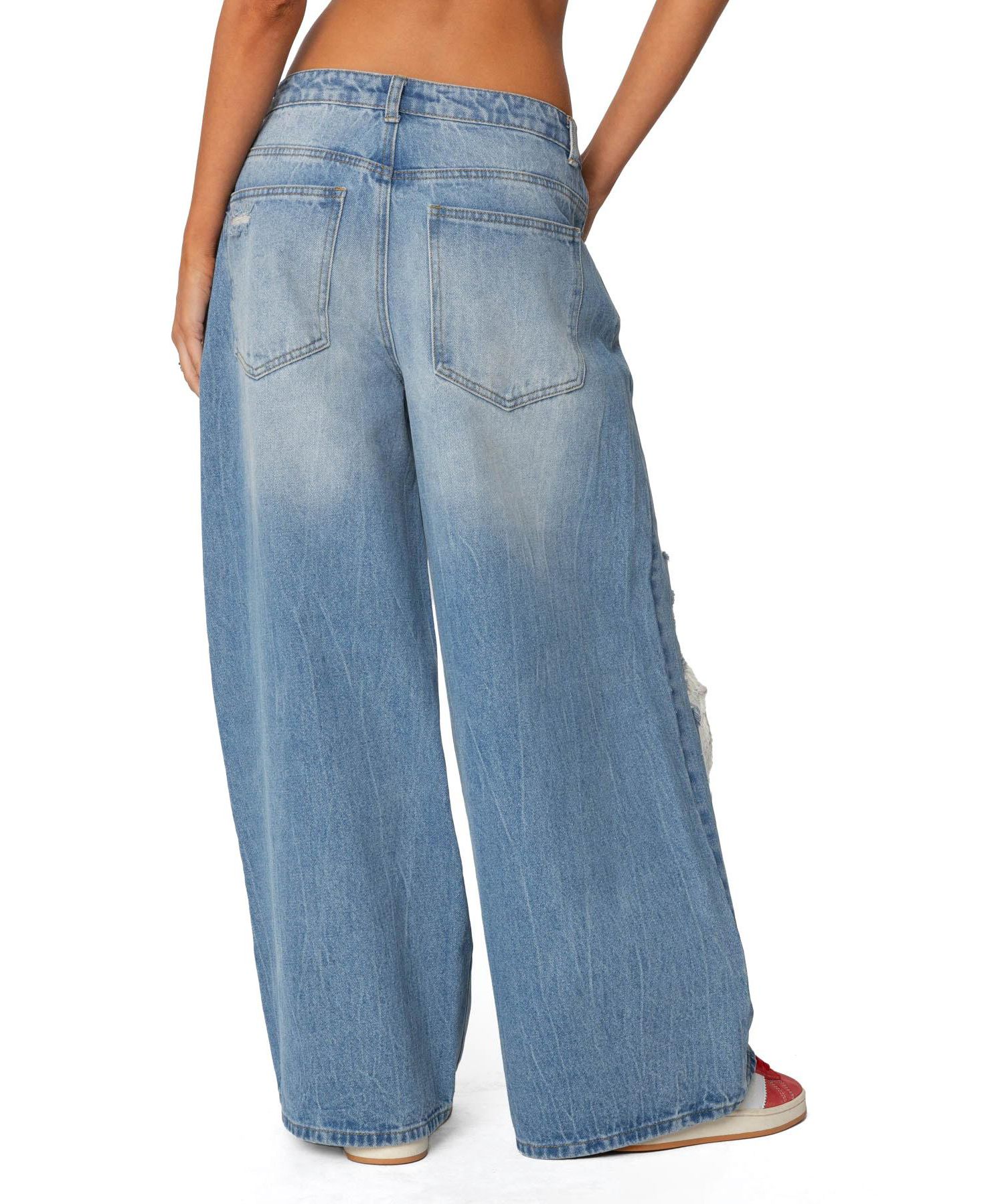 Women's Distressed Low Rise Baggy Jeans