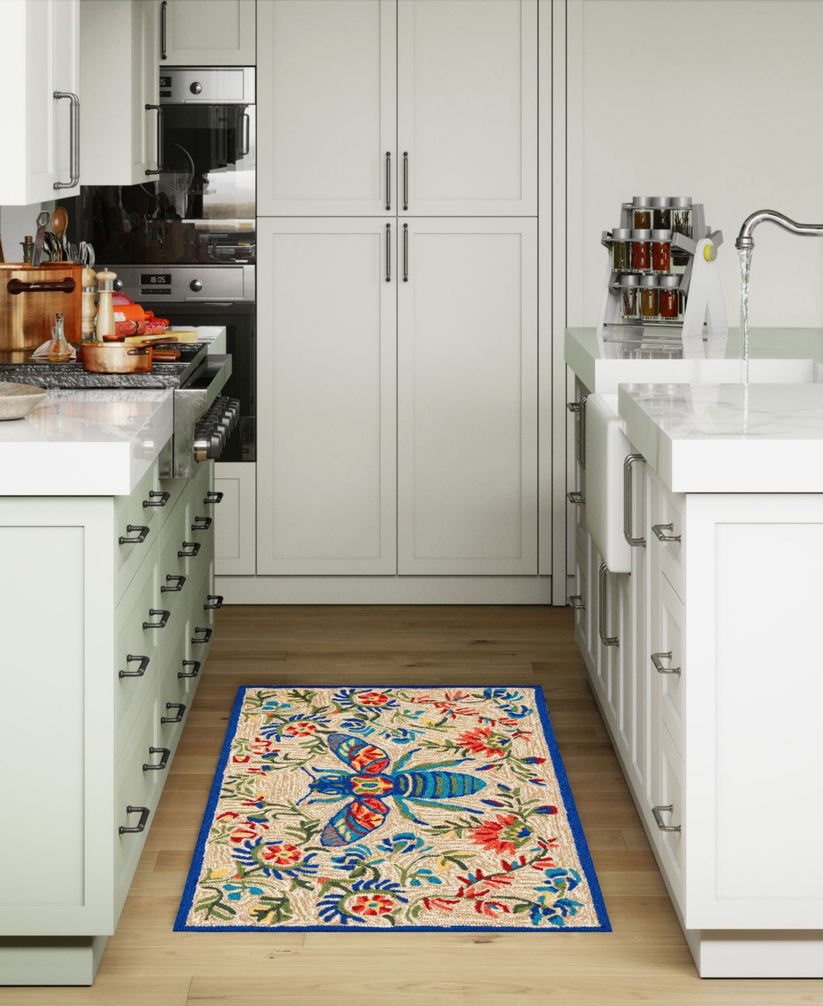 Liora Manne Frontporch Flora Bee 1'8"x2'6" Area Rug In Multi