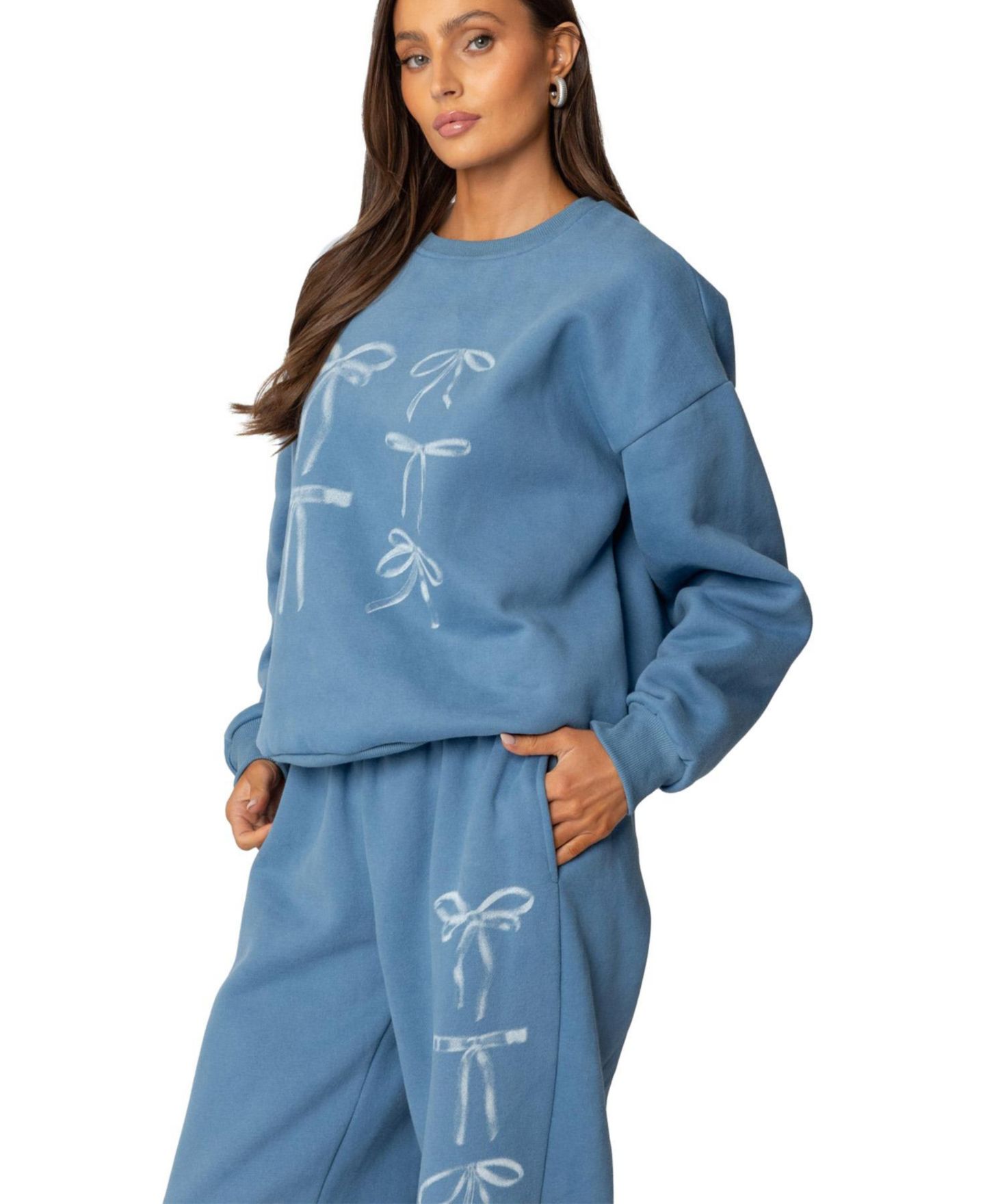 Женская толстовка Edikted Bow Bliss Oversized Sweatshirt, цвет: Синий — фото 2