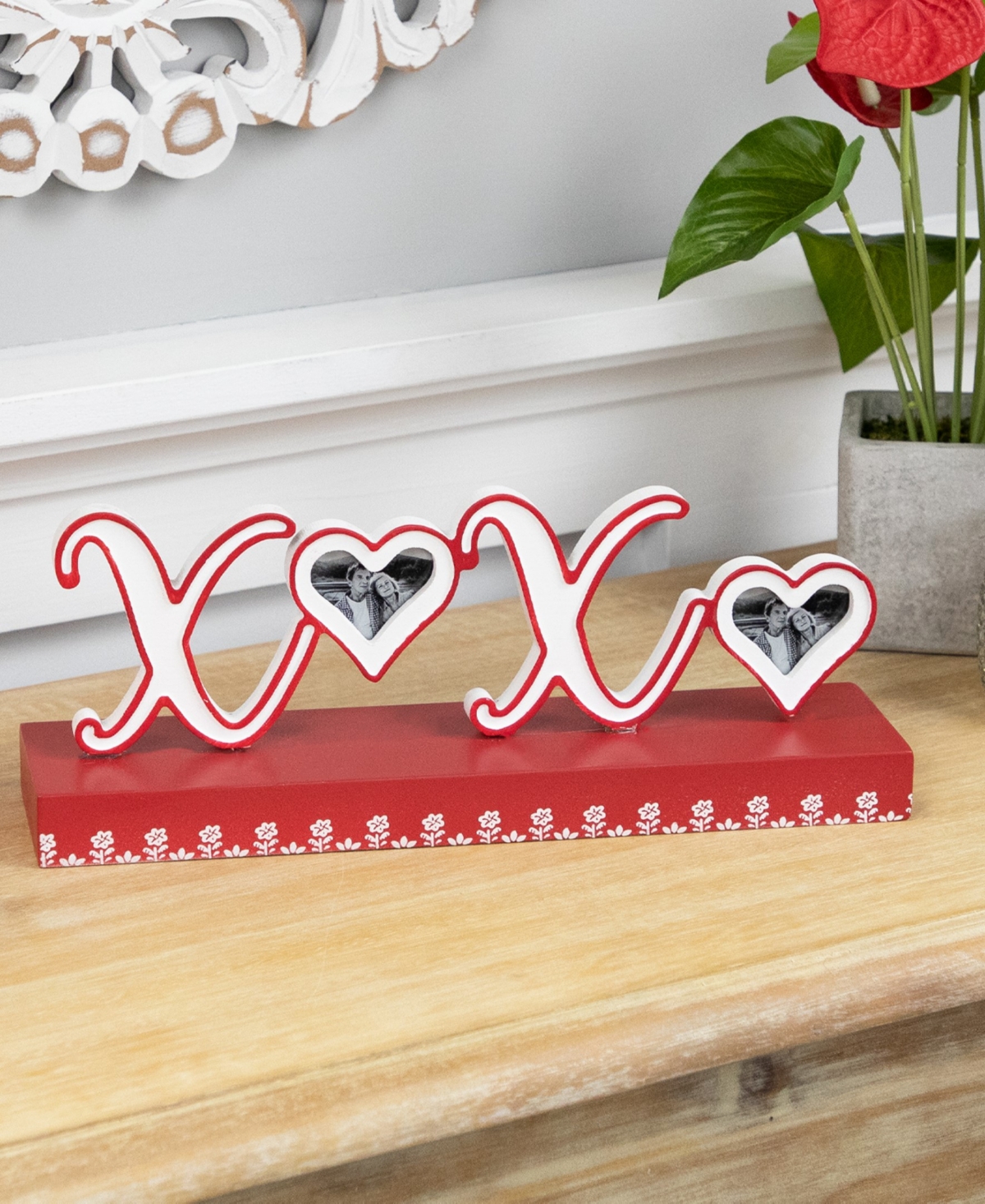 Northlight Heart And Floral "xoxo" Valentine's Day Photo Frame, 4.5" X 12" In Red