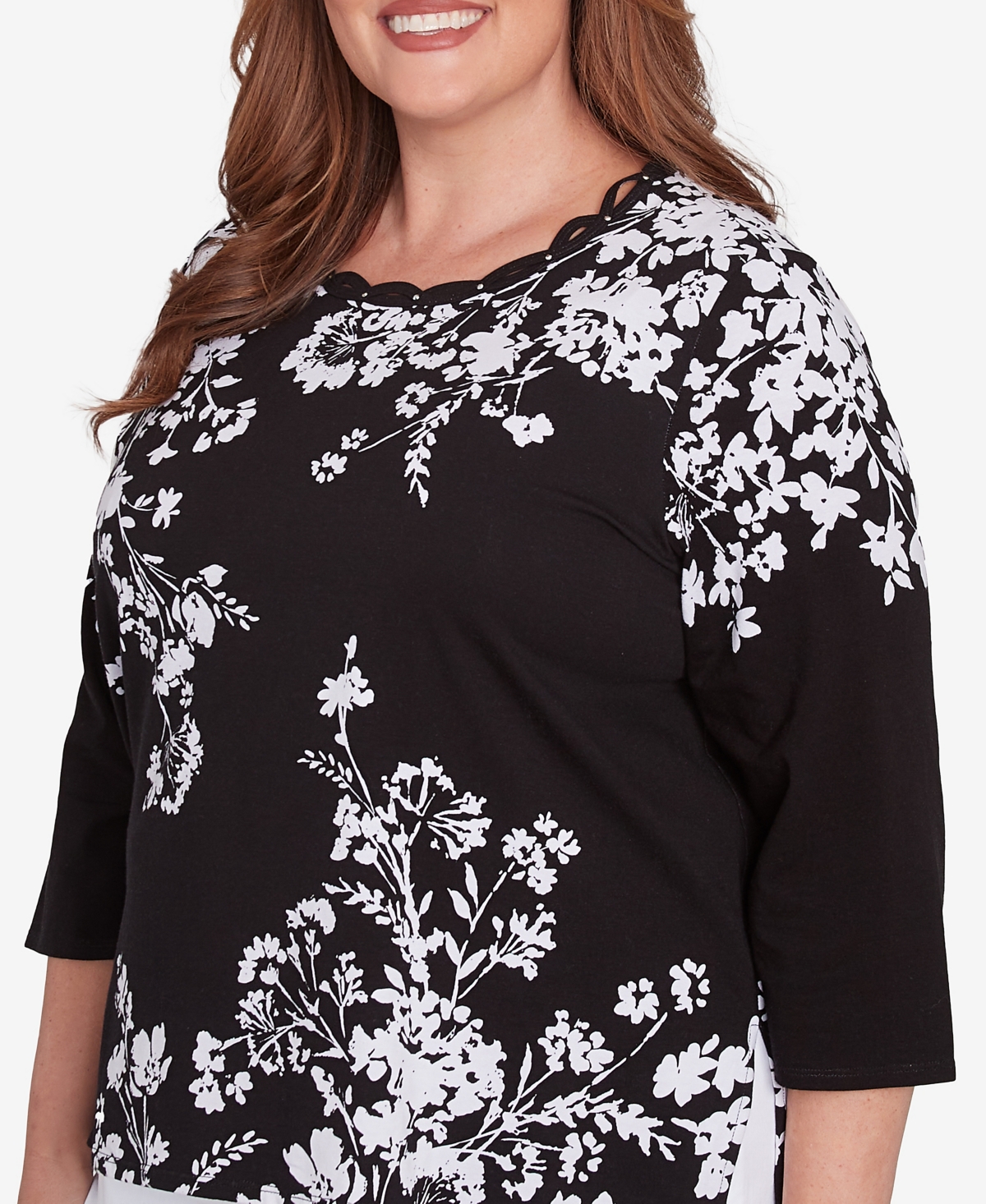 Alfred Dunner Plus Size Classic Asymmetric Floral Monotone Crew Neck Top In Black,white