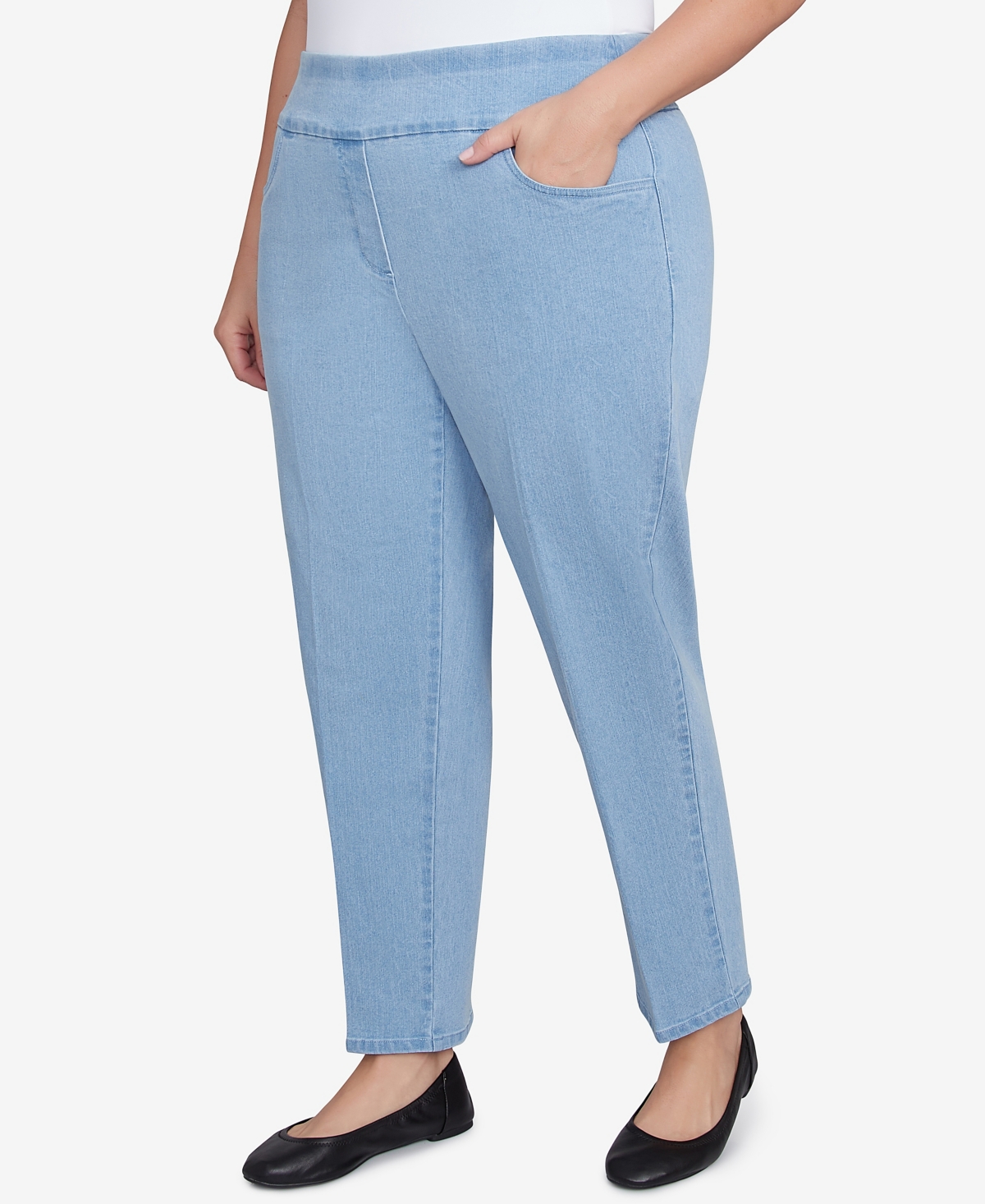 Alfred Dunner Plus Size Super Stretch Mid- Rise Average Length Denim Pants In Light Denim
