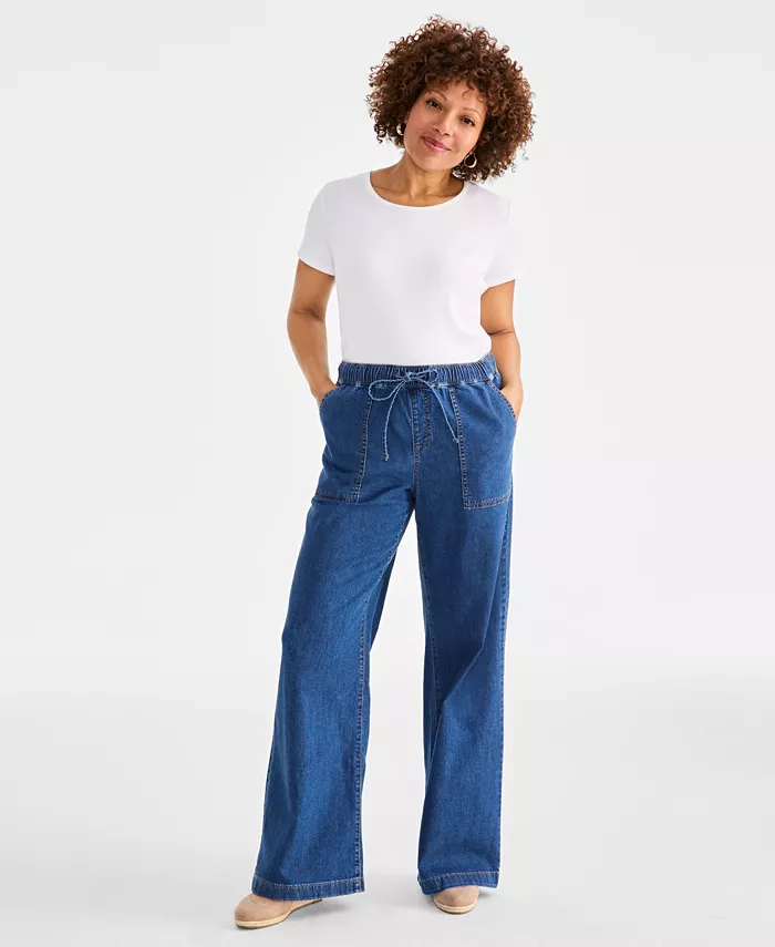 Women's Pull-On Wide-Leg Jeans