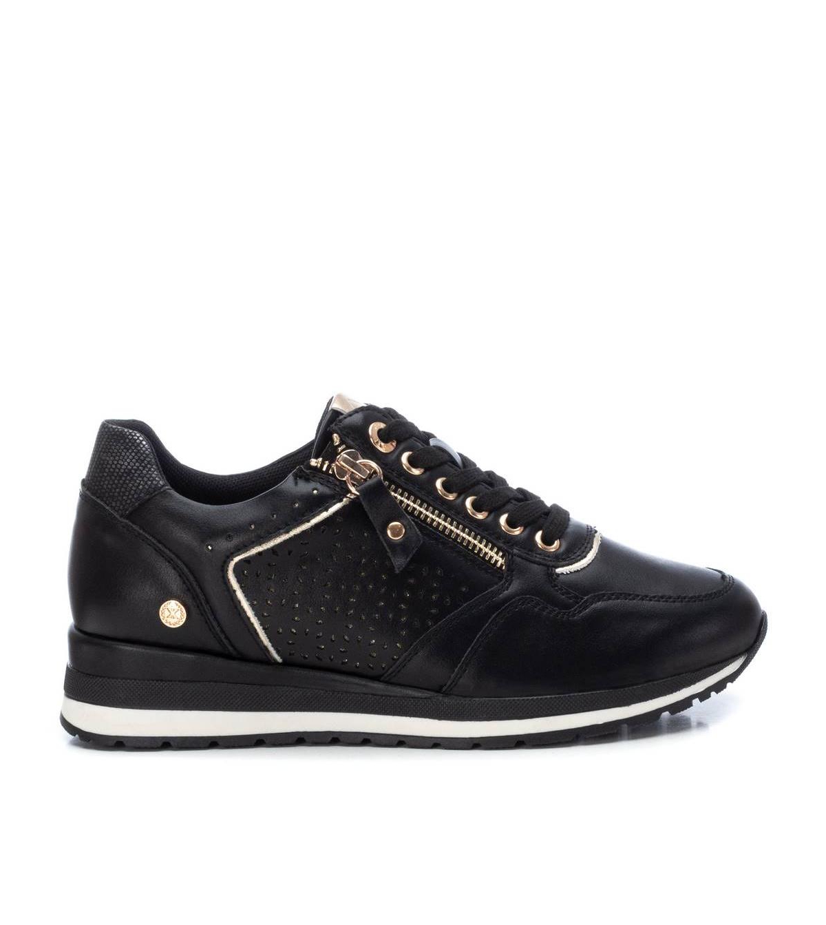 Women's Lace-Up Sneakers By Xti - Black