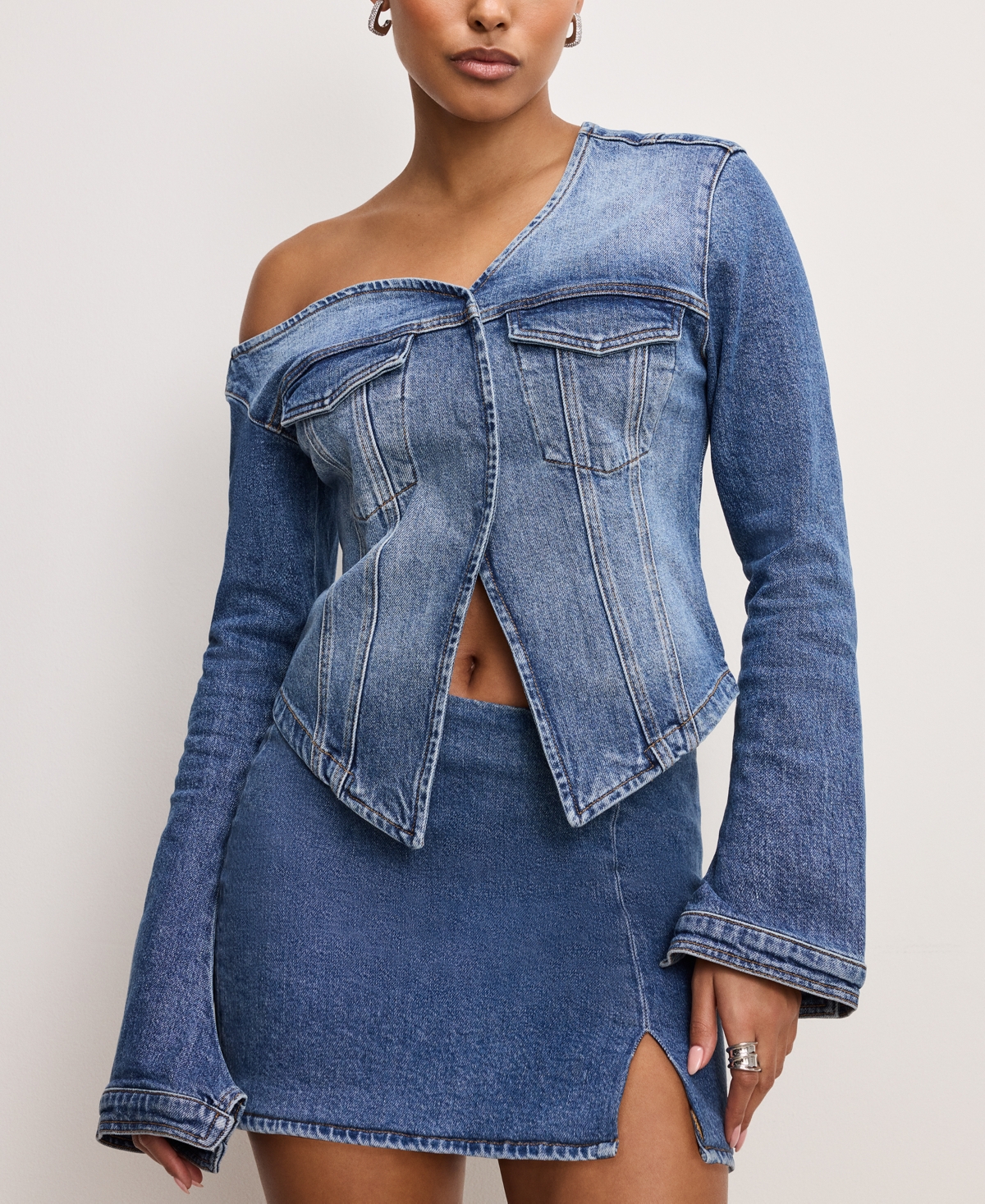 Shop Good American Women's Asymmetric-neck Denim Shirt In Indigo