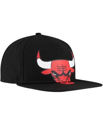 Men's Black Chicago Bulls Oversized Puff Print Logo Golfer Snapback Hat