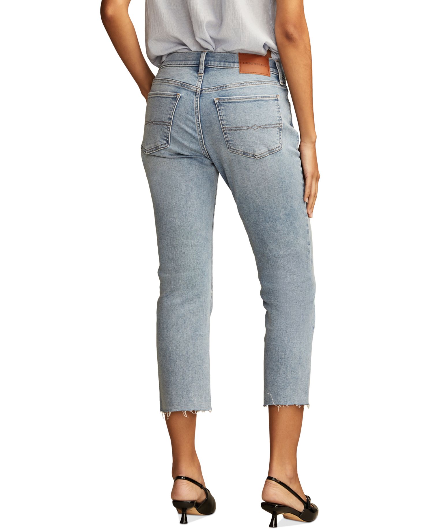 Women's Mid-Rise Sweet Cut-Hem Capri Jeans