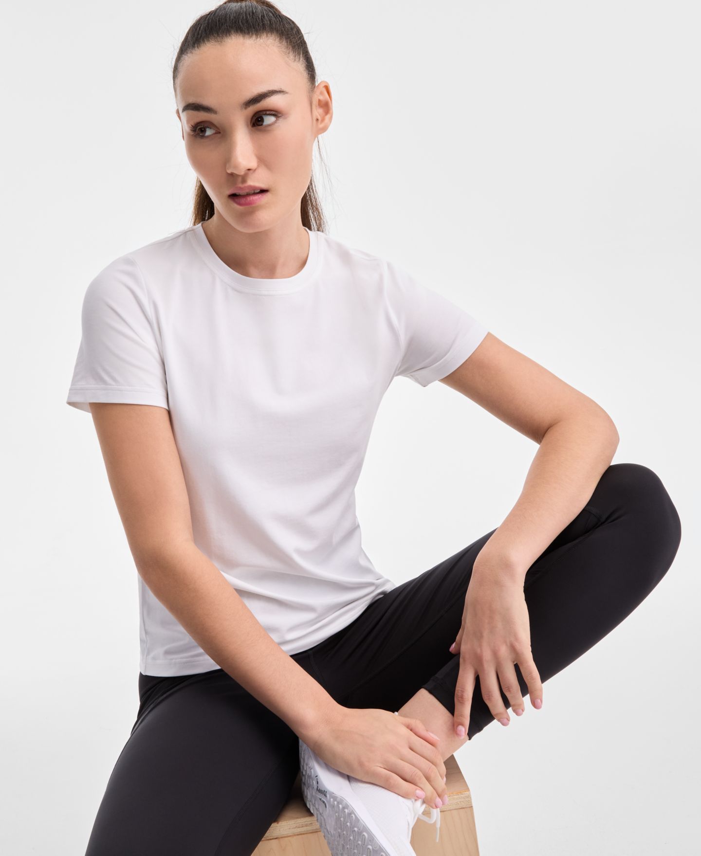 Женская футболка ID Ideology Essential Cotton Short-Sleeve T-Shirt, цвет: Розовый — фото 1
