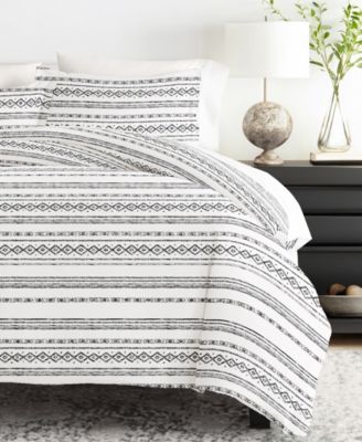 Ultra Soft Romantic Damask 2-Pc. Duvet Cover Set, Twin/Twin XL