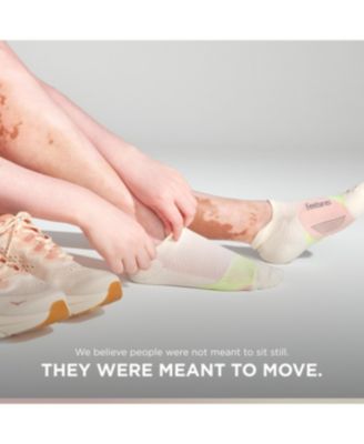 Elite Light Cushion No Show Tab Ankle Socks  -  Sport Sock with Targeted Compression