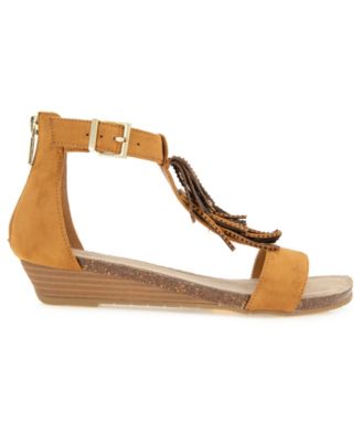 Women's Glytoni Almond Toe Wedge Sandals