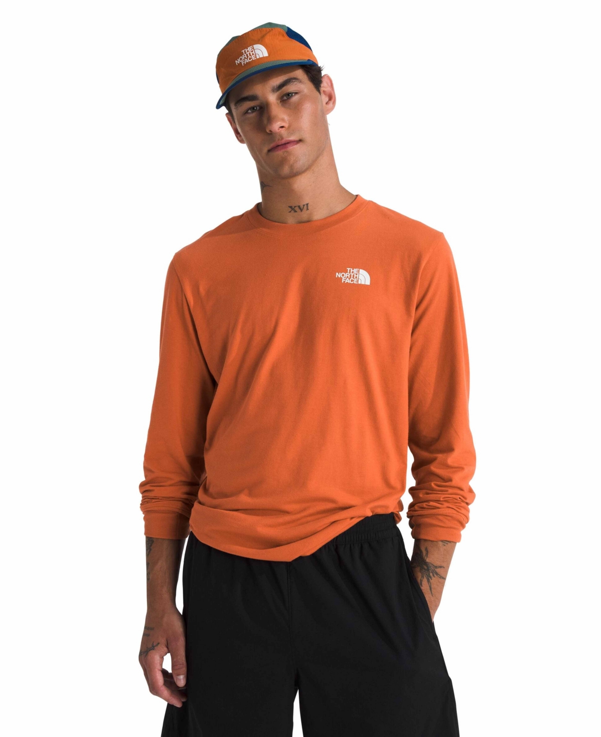 THE NORTH FACE MEN'S LONG SLEEVE BOX NEVER STOP EXPLORING T-SHIRT 