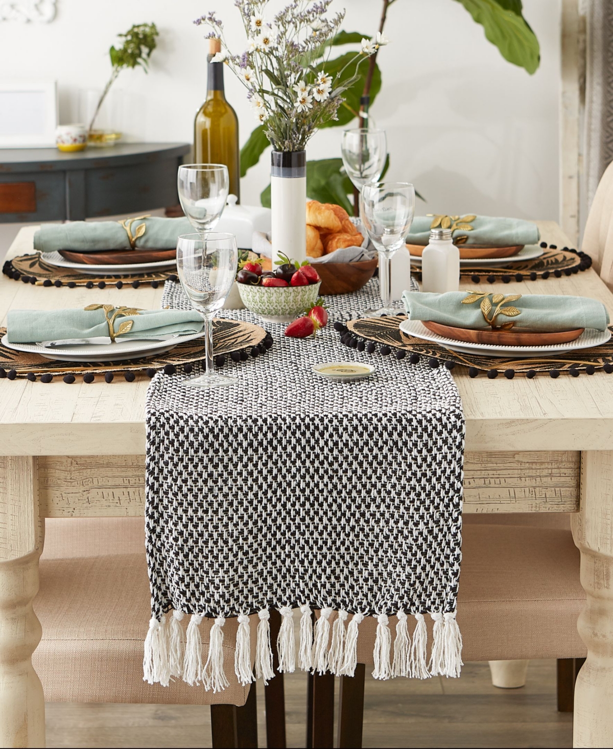 Design Imports Woven Jacquard Fringe Table Runner, 15" X 72" In Black