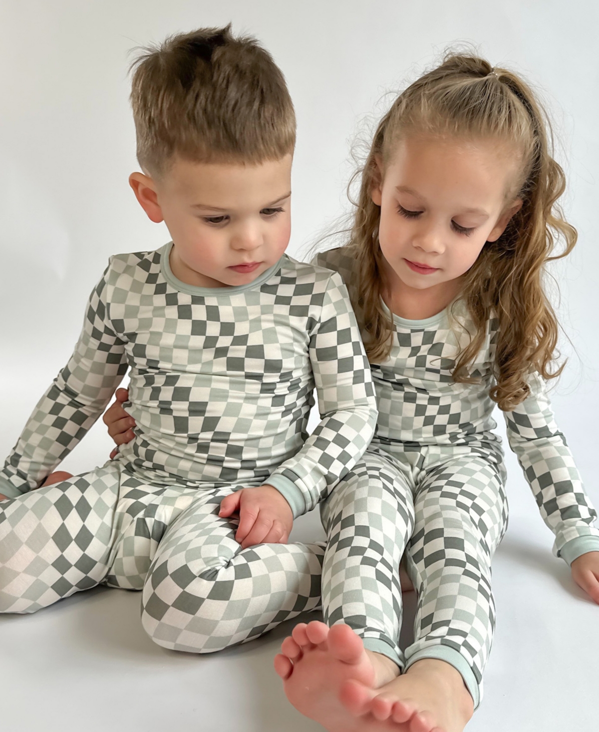 Tiny Knot Co. Baby Boys And Girls 4-piece Long Sleeve Pajama Set In Cool Kid
