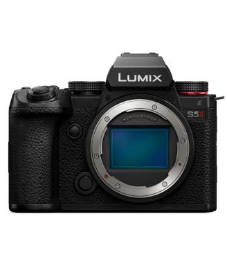 LUMIX S5II Mirrorless Camera with LUMIX S 20-60mm f/3.5-5.6 Lens