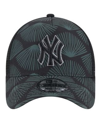 Men's Black New York Yankees 9FORTY A-Frame Trucker Adjustable Hat