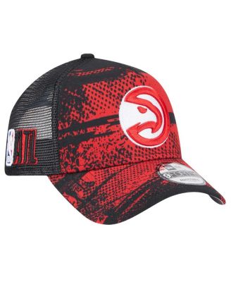 New Era - Men's Black/Red Atlanta Hawks Tip Off A-Frame Trucker 9FORTY Adjustable Hat